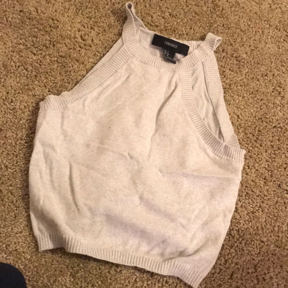 Cute casual grey crop top